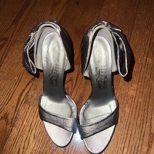 feragamo heels